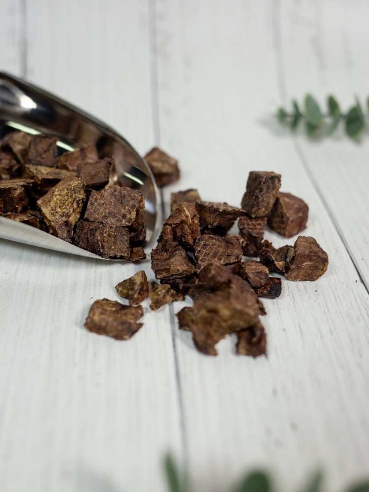 Лакомства Хрустик. Легкое говяжье., кубик 10-15мм 70 г