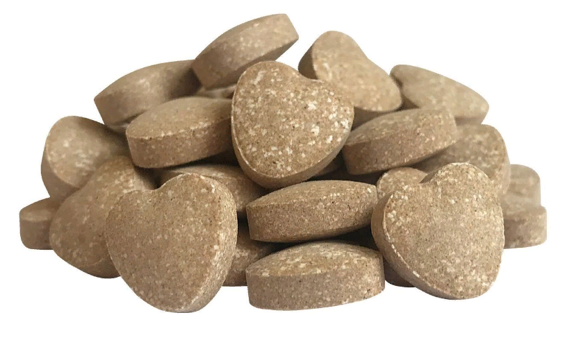 Лакомство для кошек Деревенские лакомства Сердечки и незаменимый таурин 30 г